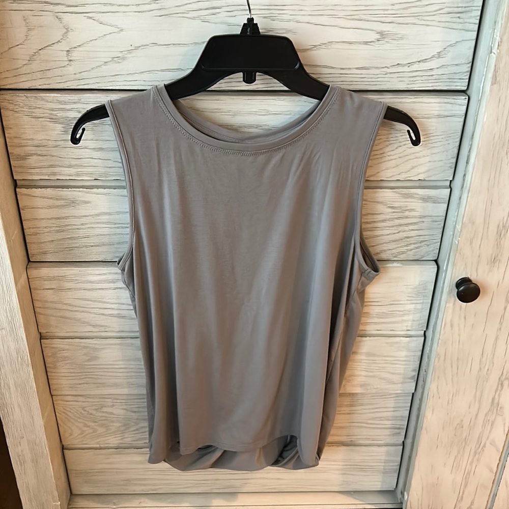 Athleta Open Back Top Size Snall
